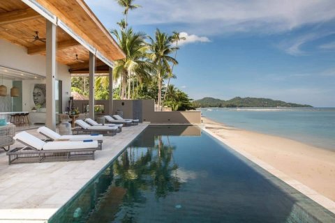 Casa de 6 dormitorios en Ko Samui, Tailandia № 180479 - foto 19