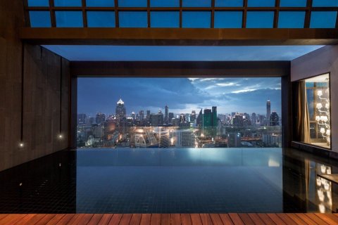 Ático de 3 dormitorios en Bangkok, Tailandia № 180483 - foto 13