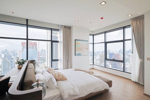 Ático de 3 dormitorios en Bangkok, Tailandia № 180480 - foto 14