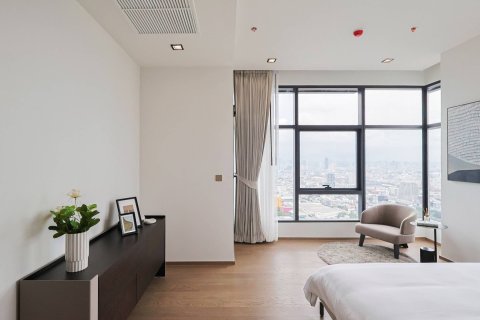 Ático de 3 dormitorios en Bangkok, Tailandia № 180480 - foto 26