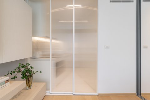 Eigentumswohnung in Bangkok, Thailand, 1 Schlafzimmer  № 165674 - Foto 7