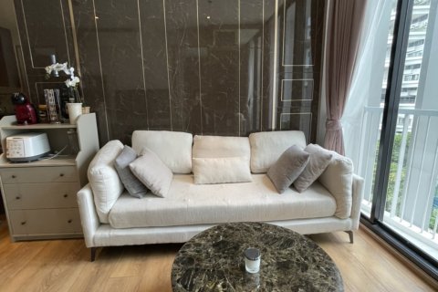 Condo in Bangkok, Thailand, 2 bedrooms № 143027
