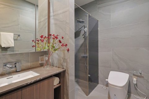 Condominio de 3 dormitorios en Bangkok, Tailandia № 143028 - foto 14