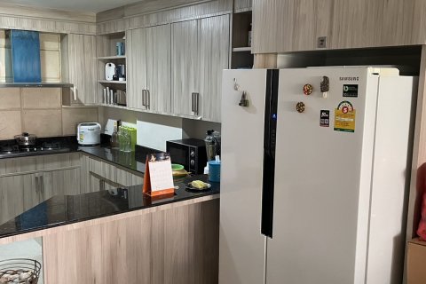 Condominio de 2 dormitorios en Bangkok, Tailandia № 143030 - foto 3
