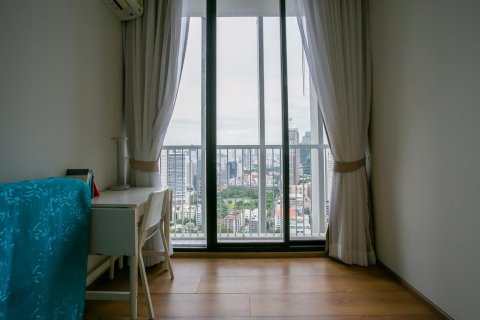 Condo à Bangkok, Thaïlande, 2 chambres № 143024 - photo 8