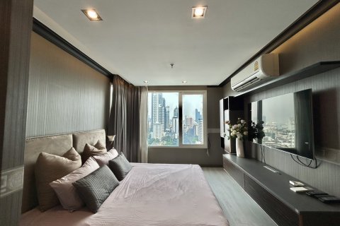 Condominio de 3 dormitorios en Bangkok, Tailandia № 143029 - foto 8
