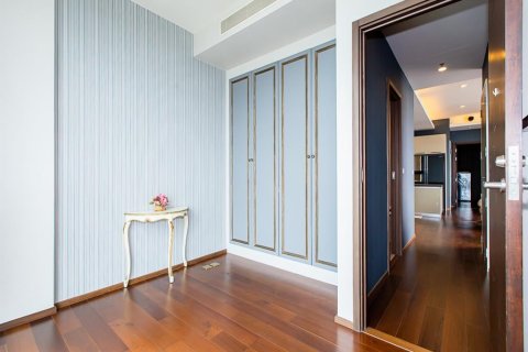 Condominio de 3 dormitorios en Bangkok, Tailandia № 157580 - foto 4