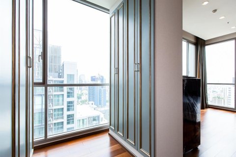 Condominio de 3 dormitorios en Bangkok, Tailandia № 157580 - foto 12