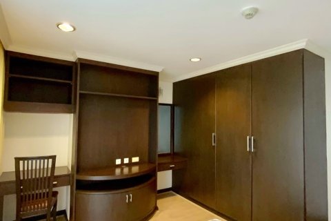 Condominio de 2 dormitorios en Bangkok, Tailandia № 157575 - foto 8