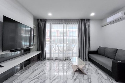 Condominio de 2 dormitorios en Bang Lamung, Tailandia № 178107 - foto 3