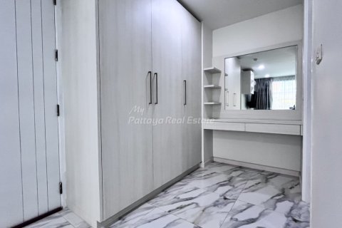 Condominio de 2 dormitorios en Bang Lamung, Tailandia № 178107 - foto 18