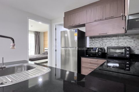 Condominio de 2 dormitorios en Bang Lamung, Tailandia № 178107 - foto 9