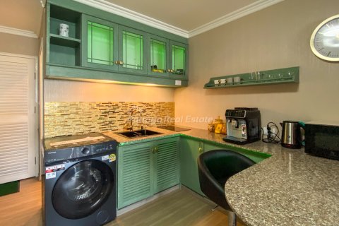 Estudio en el condominio en Bang Lamung, Tailandia № 178106 - foto 3