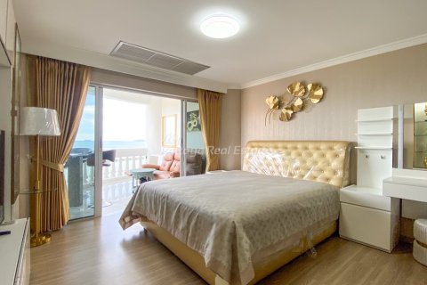 Estudio en el condominio en Bang Lamung, Tailandia № 178106 - foto 8