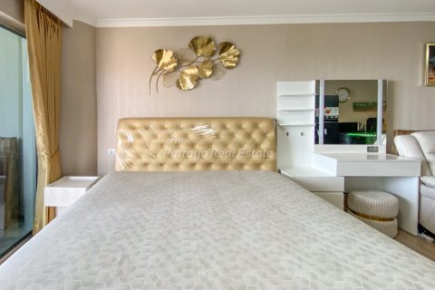 Estudio en el condominio en Bang Lamung, Tailandia № 178106 - foto 9