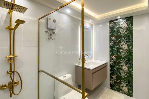 Estudio en el condominio en Bang Lamung, Tailandia № 178106 - foto 12