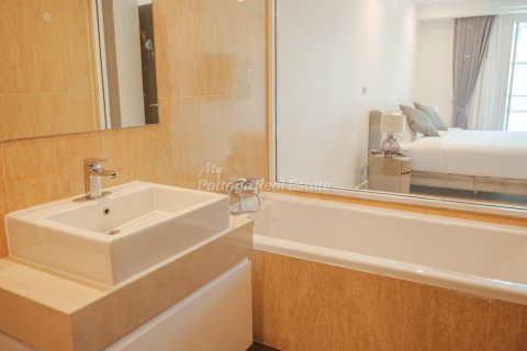 Condominio de 1 dormitorio en Bang Lamung, Tailandia № 178104 - foto 12