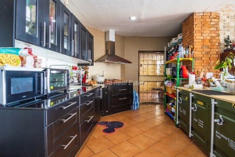 Condo in Pattaya, Thailand, 2 bedrooms  № 178108
