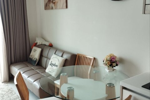 Apartamento de 2 habitaciones en Pattaya, Tailandia № 150917