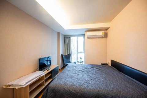 Condominio de 1 dormitorio en Bangkok, Tailandia № 173037 - foto 6