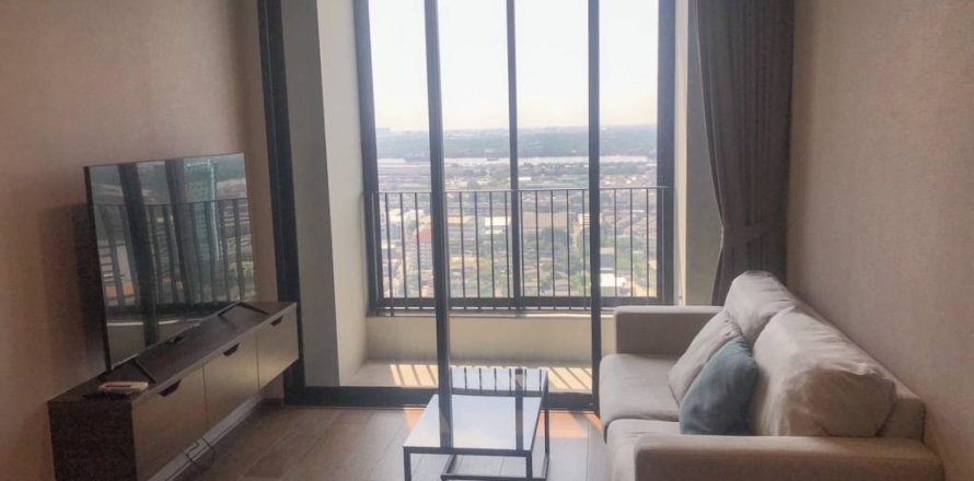 Condominio de 1 dormitorio en Khlong Toei, Bangkok, Tailandia № 173032