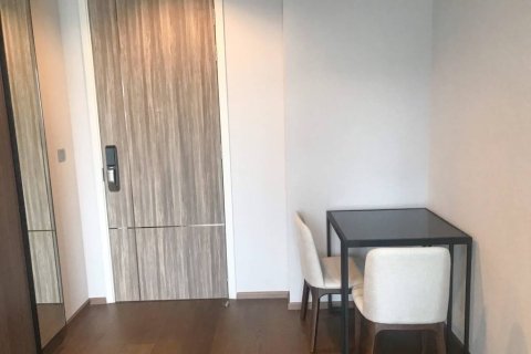 Condominio de 1 dormitorio en Khlong Toei, Bangkok, Tailandia № 173032 - foto 2