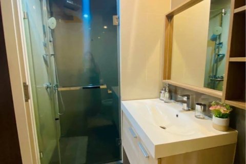 Condominio de 2 dormitorios en Bangkok, Tailandia № 173033 - foto 9