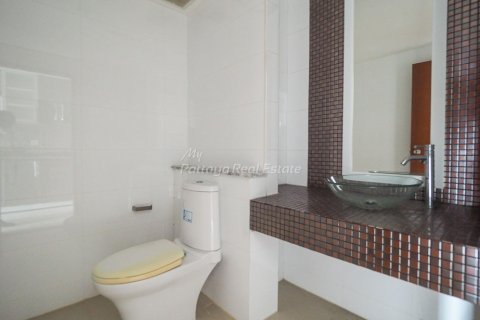 Condominio de 1 dormitorio en Bang Lamung, Tailandia № 56079 - foto 3