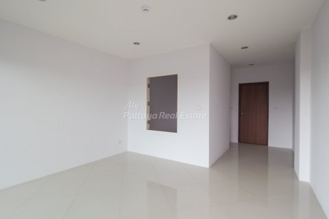 Condominio de 1 dormitorio en Bang Lamung, Tailandia № 56079 - foto 10