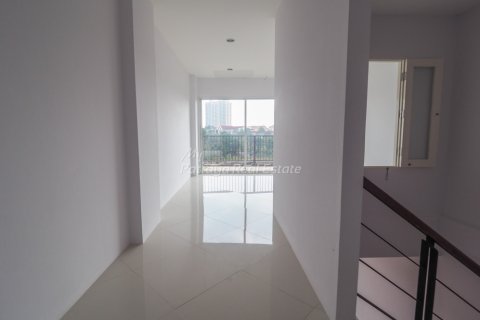 Condominio de 1 dormitorio en Bang Lamung, Tailandia № 56079 - foto 15