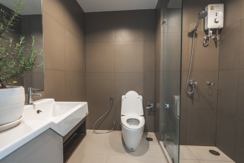 Condominio de 1 dormitorio en Ratchathewi, Bangkok, Tailandia № 200778 - foto 5