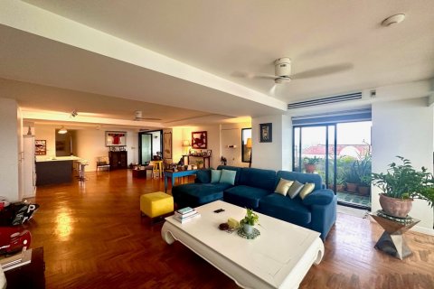 Condominio de 3 dormitorios en Bangkok, Tailandia № 115745 - foto 4