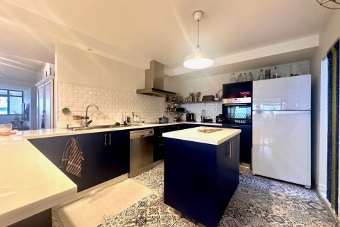 Condominio de 3 dormitorios en Bangkok, Tailandia № 115745 - foto 10