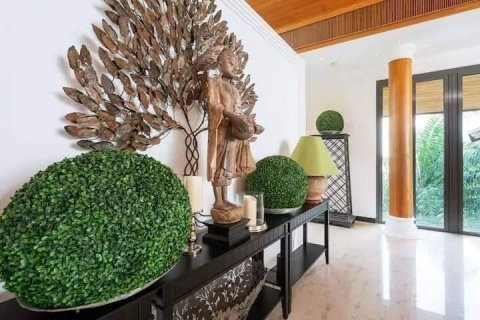 Chalet de 4 dormitorios en Patong, Tailandia № 133911 - foto 7