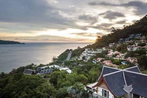 Chalet de 4 dormitorios en Patong, Tailandia № 133911 - foto 8