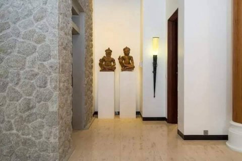 Chalet de 4 dormitorios en Patong, Tailandia № 133911 - foto 6