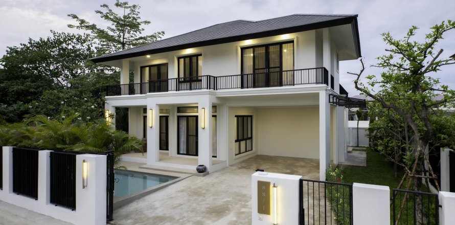 Chalet de 4 dormitorios en Saraphi, Tailandia № 133912
