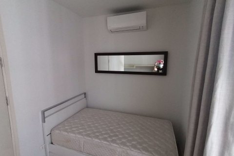 Condominio de 2 dormitorios en Din Daeng, Bangkok, Tailandia № 63313 - foto 9