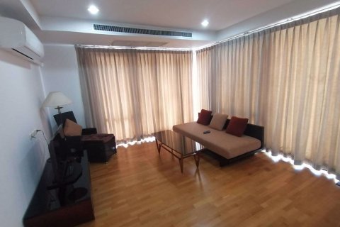 Condo à Din Daeng, Bangkok, Thaïlande, 2 chambres  № 63313