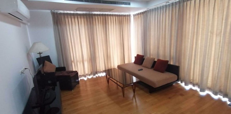 Condominio de 2 dormitorios en Din Daeng, Bangkok, Tailandia № 63313