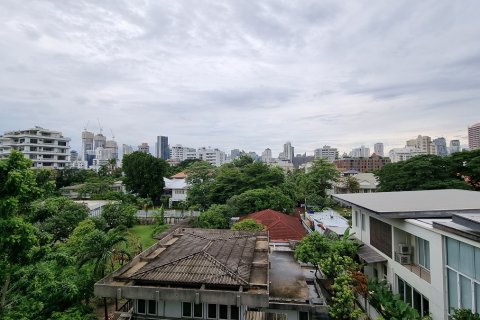 Condo in Watthana, Bangkok, Thailand, 1 bedroom № 200790 - photo 10