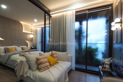 Condo à Bang Lamung, Thaïlande, 1 chambre № 113513 - photo 6