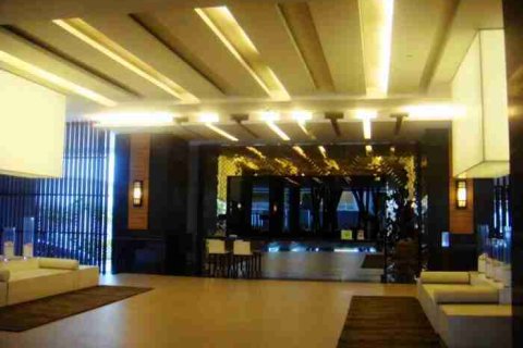 Condominio de 1 dormitorio en Thonburi, Bangkok, Tailandia № 183099 - foto 9