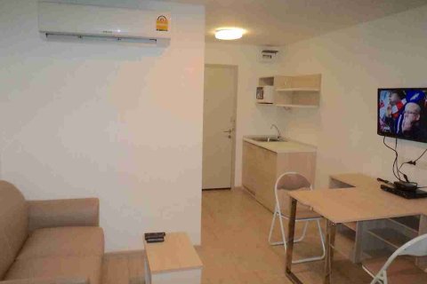 Condominio de 1 dormitorio en Bangkok, Tailandia № 208753 - foto 5