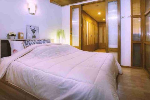 Condominio de 1 dormitorio en Bangkok, Tailandia № 208752 - foto 6