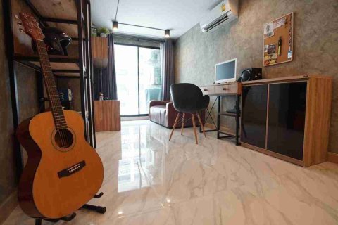 Condominio de 1 dormitorio en Phaya Thai, Bangkok, Tailandia № 208749 - foto 8