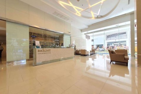 Sobre plano Bright Sukhumvit 24 en Bangkok, Tailandia № 36707 - foto 14