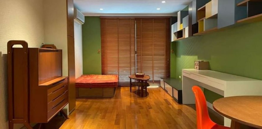 Condominio de 1 dormitorio en Khlong Toei, Bangkok, Tailandia № 59956