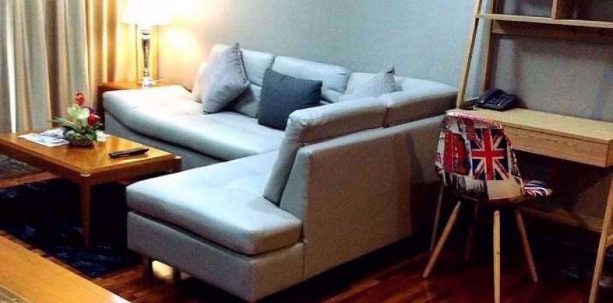 Condominio de 2 dormitorios en Watthana, Bangkok, Tailandia № 59955