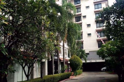 Condominio de 2 dormitorios en Watthana, Bangkok, Tailandia № 59955 - foto 14